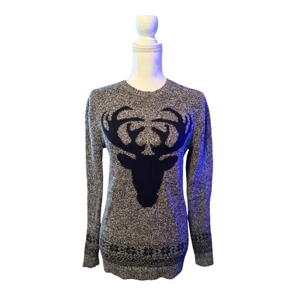 Asos Women’s Gray knit Deer Sweater Size S Pullover - Picture 1 of 8